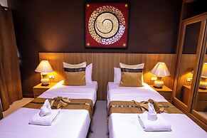 Huen Jao Ban Hotel