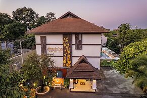 Huen Jao Ban Hotel