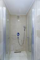 Wise Hotel Spa & Adult Only
