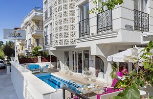 Wise Hotel Spa & Adult Only