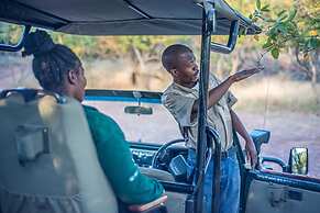 Dinkweng Safari Camp