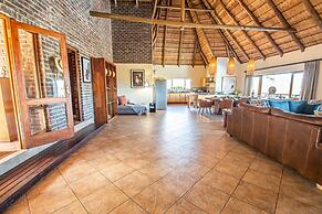 Dinkweng Safari Camp