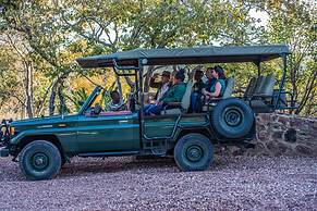 Dinkweng Safari Camp