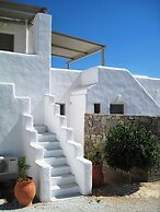 Aeraki Villas