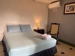 El Callejon Guest House