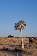 Sandfontein Lodge & Nature Reserve