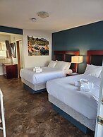 Shoreline Resort