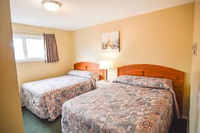 Shoreline Resort