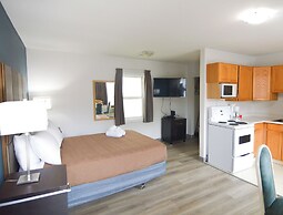 Shoreline Resort