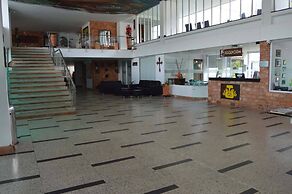 Cariongo Plaza Hotel