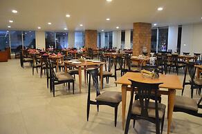 Cariongo Plaza Hotel