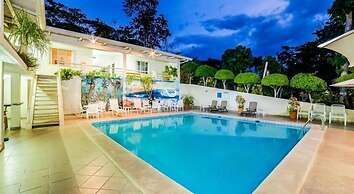 Hotel Pueblo Dorado