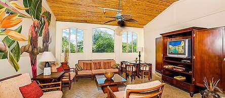 Hotel Pueblo Dorado