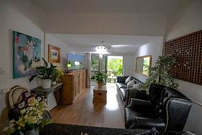 Jaspers Apartments