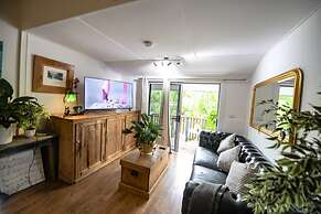 Jaspers Apartments