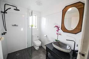 Jaspers Apartments