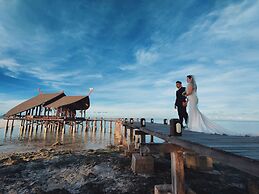 The Reef Dive Resort