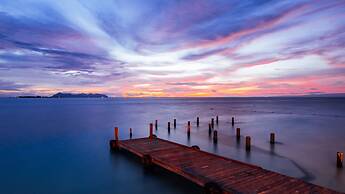 The Reef Dive Resort