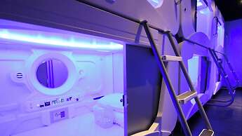 Heybear Capsule Hotel