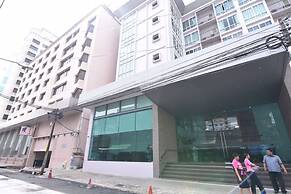 Mayflower Grande Hotel Hat Yai