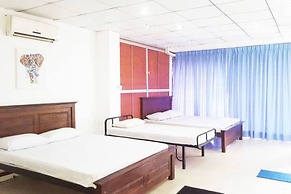 Ashan's Cozy Apartments