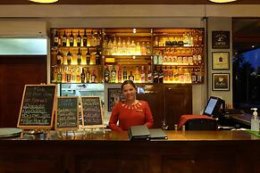 London Beach Resort and Hotel