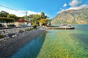 Step to Kotor bay Stoliv