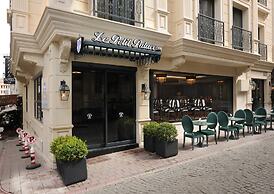 Le Petit Palace Hotel