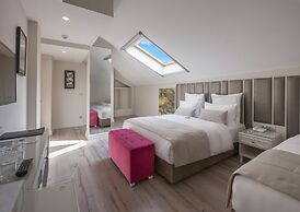 Le Petit Palace Hotel