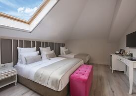 Le Petit Palace Hotel