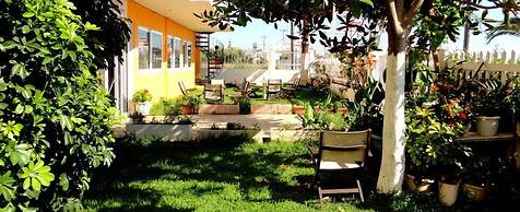 Faros Apartments
