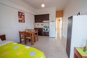 Faros Apartments