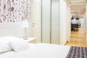 WH Apartments