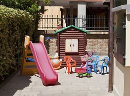 Chiara Lodge