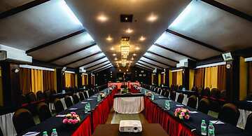 Seasons Hotels & Resorts