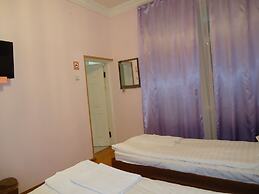 Art Hostel
