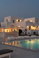 White Dunes Luxury Boutique Hotel