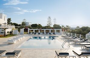 White Dunes Luxury Boutique Hotel