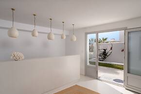 White Dunes Luxury Boutique Hotel