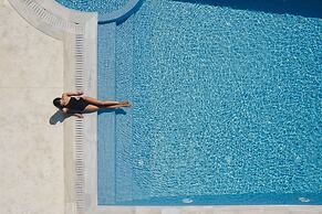 White Dunes Luxury Boutique Hotel