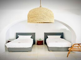 White Dunes Luxury Boutique Hotel