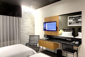 Century City Hotel Urban Square