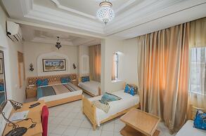 Hotel Saheb Ettabaa