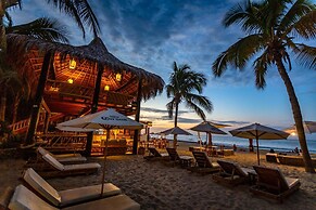 Hotel Del Wawa Beach Front