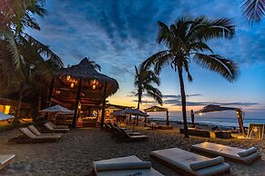 Hotel Del Wawa Beach Front