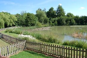 Watermeadow Lakes & Lodges