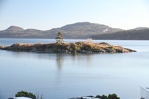 Outlook Inn