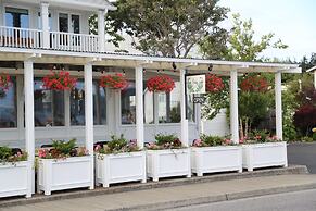 Outlook Inn