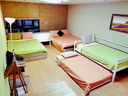 Justin House