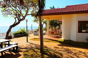 New Travel Beach Resort